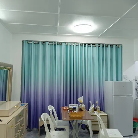 Ontrack Travel Apartment Male Exterior photo