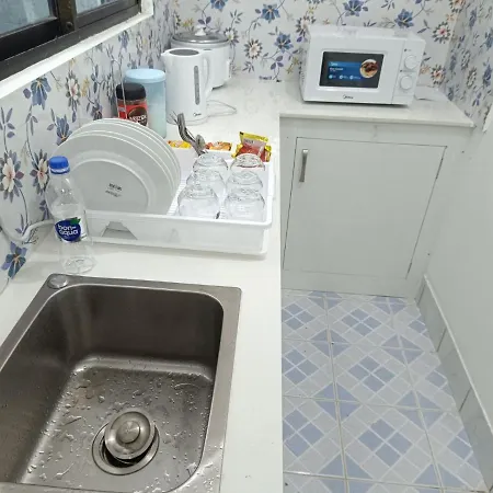 Ontrack Travel Apartment Male Exterior photo