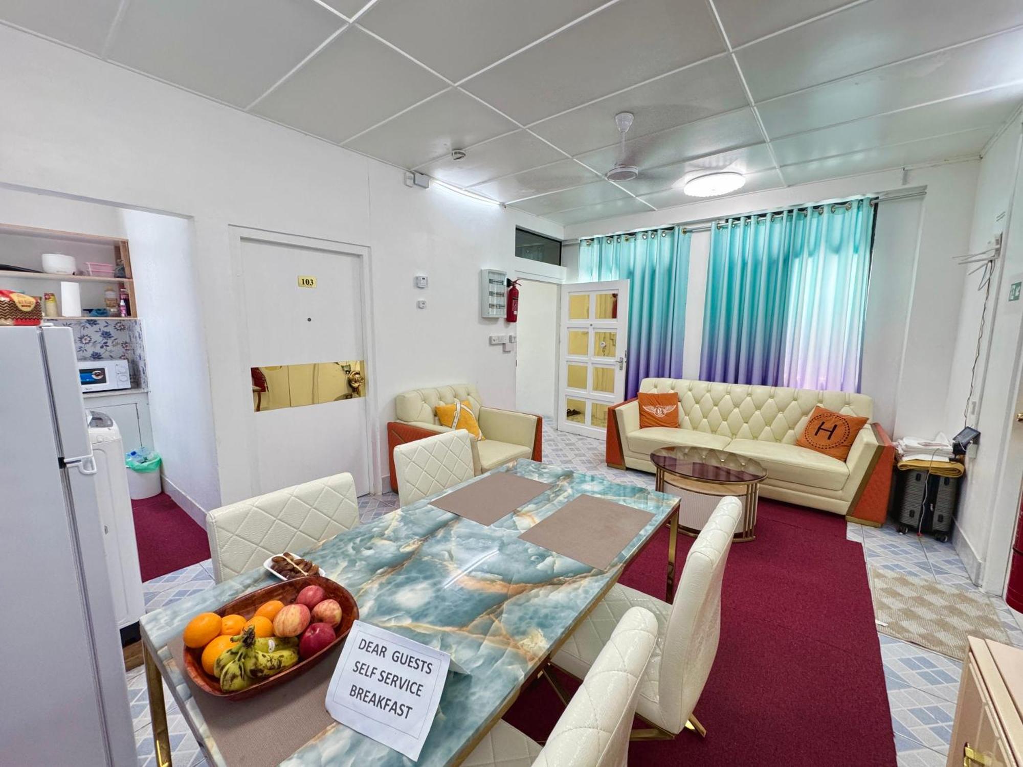 Quarto em Acomodações Particulares Ontrack Travel